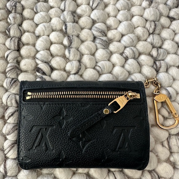 LV black leather authentic Empriente Key Pouch - Picture 2 of 9
